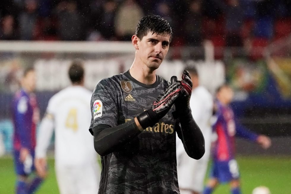 Thibaut Courtois is the tallest Real Madrid player - 2.00m (6 ft 7 in)