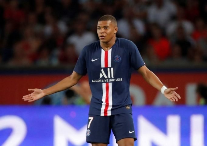 Real Madrid target Mbappe hints at PSG exit