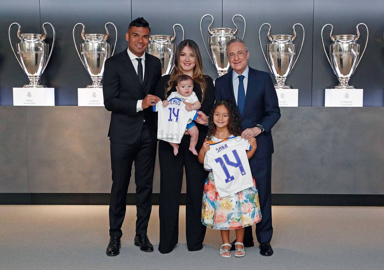 Casemiro's wife Anna Mariana