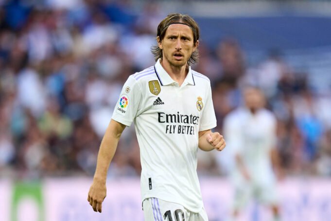Luka Modric growing uncomfortable around his contract situation at Real Madrid
